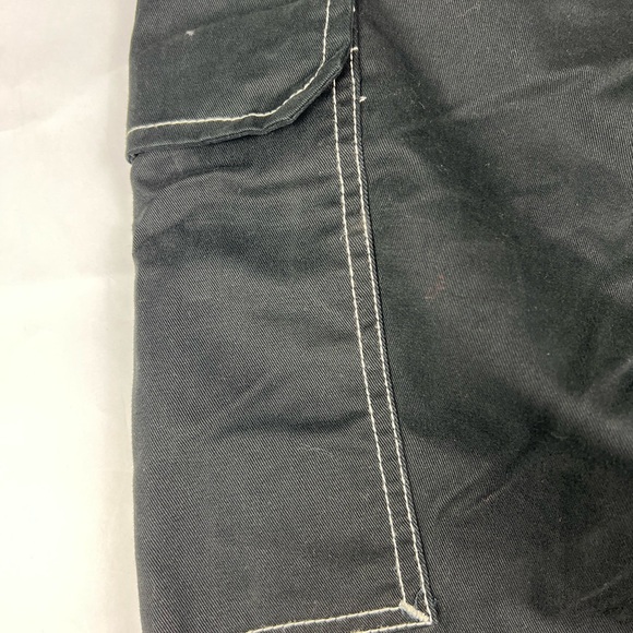 True Religion Brand Jeans Cargo Pants. Jet Black, Style 108335 . Men's Sz 30 - Picture 7 of 12